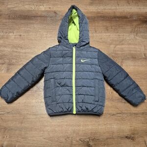 Nike Kids Puffer Jacket in Gray with Lime Highlights Size 3t